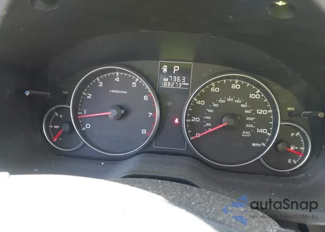 2013 Subaru Legacy 2.5I Premium из США, поврежденный, VIN 4S3BMBC68D3012877